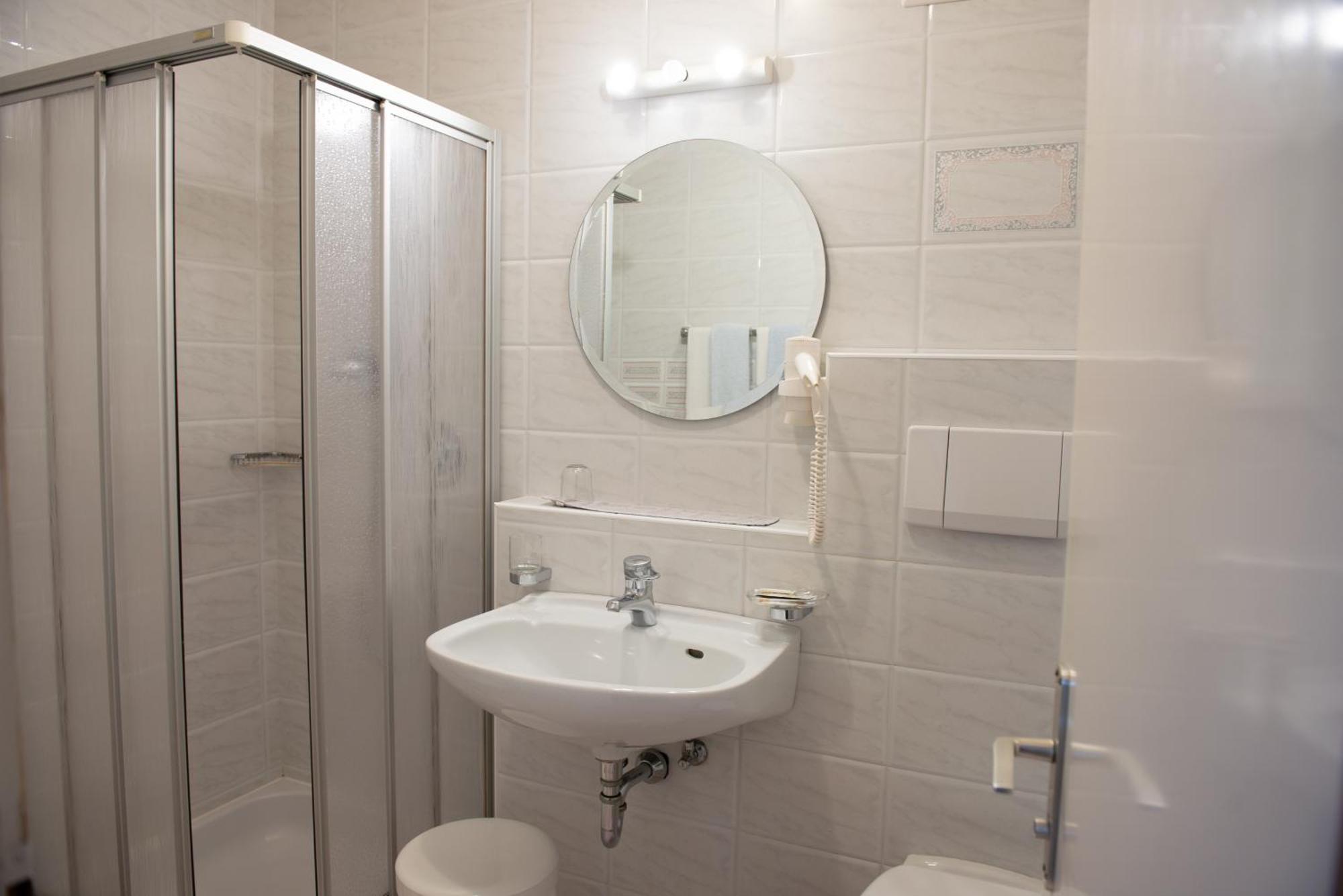 Garni Hofer Aparthotel Σέστο Εξωτερικό φωτογραφία