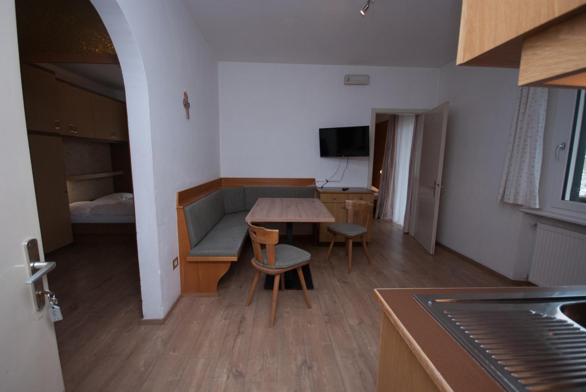 Garni Hofer Aparthotel Σέστο Εξωτερικό φωτογραφία