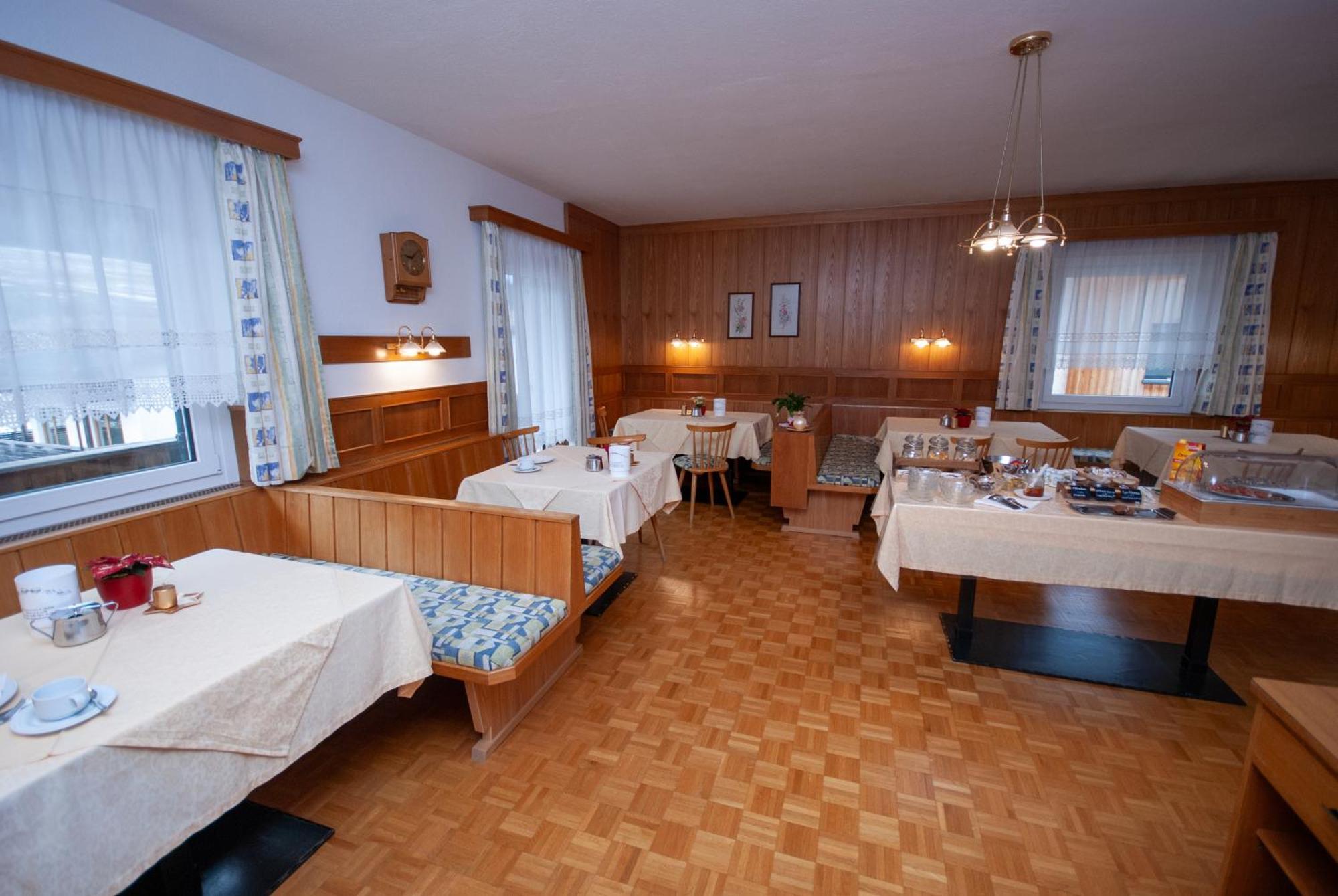 Garni Hofer Aparthotel Σέστο Εξωτερικό φωτογραφία